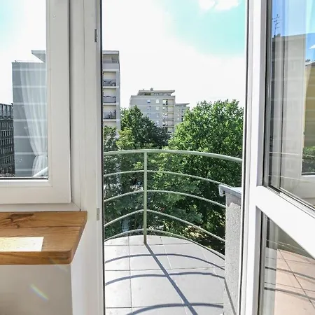 Spodek Przestronny I Piekny Apartament * 卡托维兹