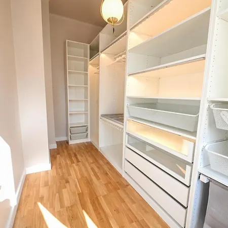 Spodek Przestronny I Piekny Apartament 公寓 *