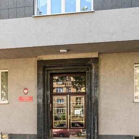 Spodek Przestronny I Piekny Apartament 公寓 *